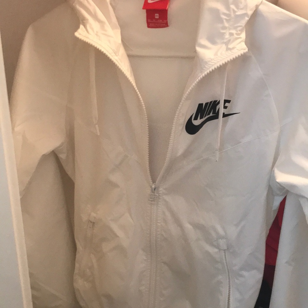 Nike windbreaker